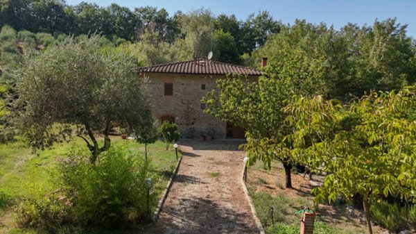 casa indipendente in vendita a Figline e Incisa Valdarno in zona Gaville
