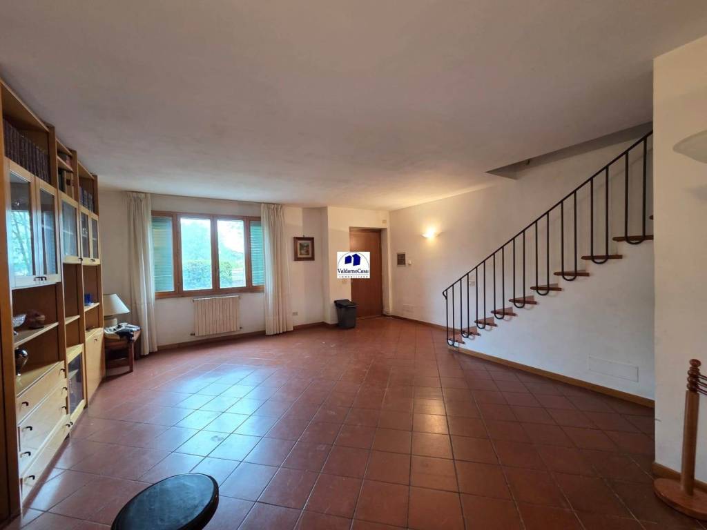 casa indipendente a Figline e Incisa Valdarno in zona Incisa in Val d'Arno