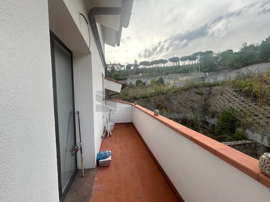 appartamento in vendita a Figline e Incisa Valdarno in zona Figline Valdarno