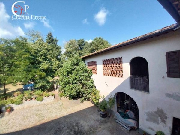 casa indipendente a Figline e Incisa Valdarno in zona Incisa in Val d'Arno