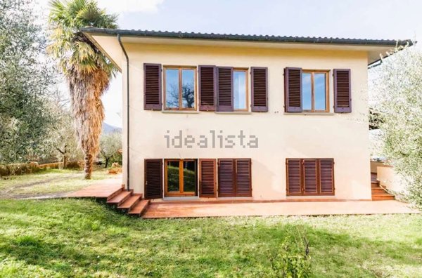 casa indipendente in vendita a Figline e Incisa Valdarno