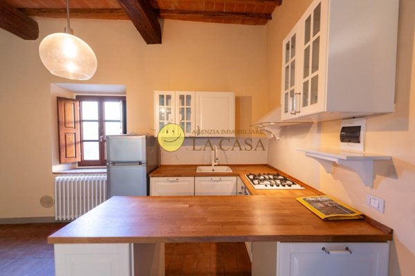 casa indipendente a Figline e Incisa Valdarno in zona Incisa in Val d'Arno
