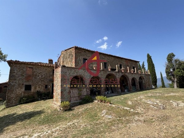 casa indipendente a Figline e Incisa Valdarno in zona Figline Valdarno