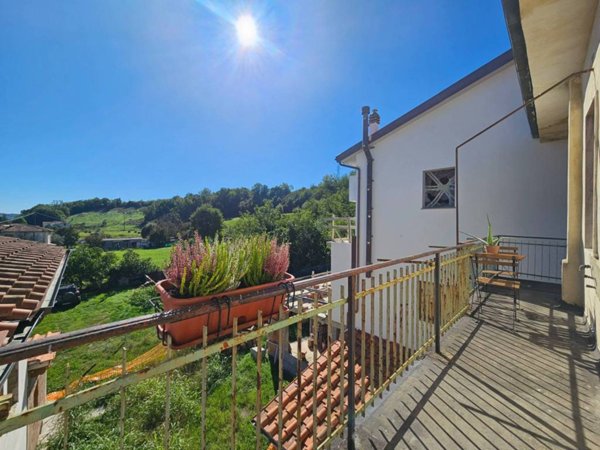 appartamento in vendita a Figline e Incisa Valdarno in zona Restone