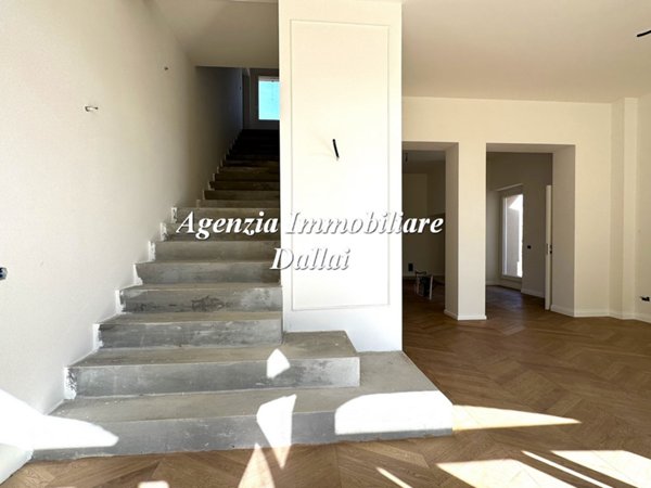 casa indipendente in vendita a Scarperia e San Piero in zona Scarperia