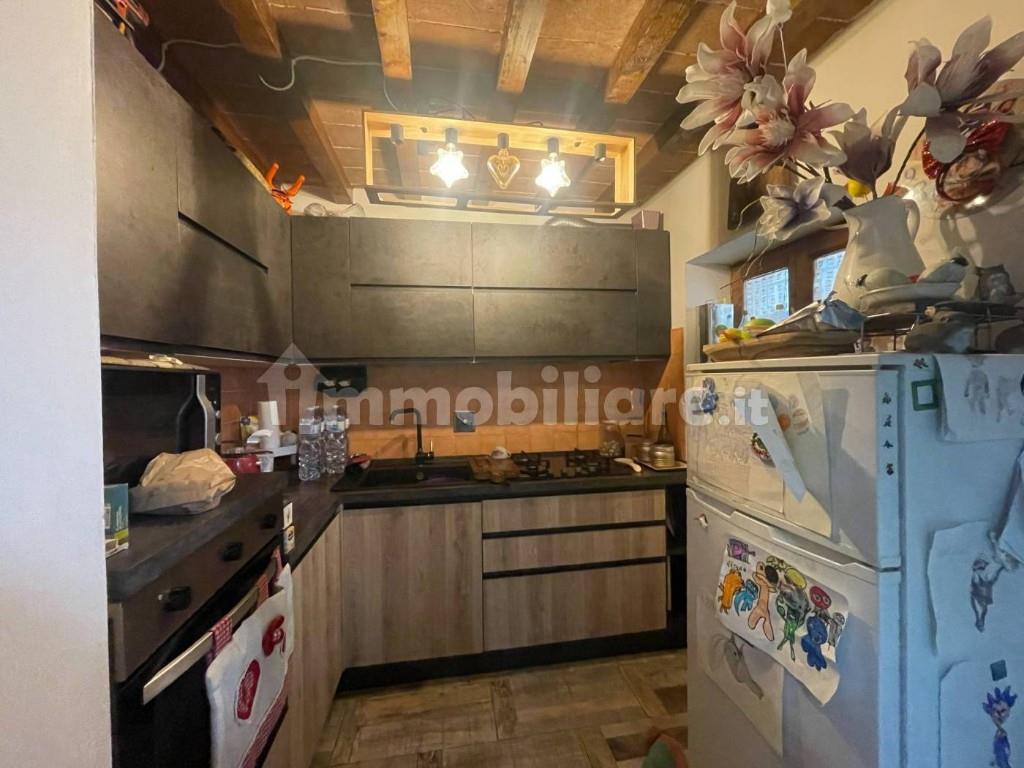 casa indipendente in vendita a Scarperia e San Piero