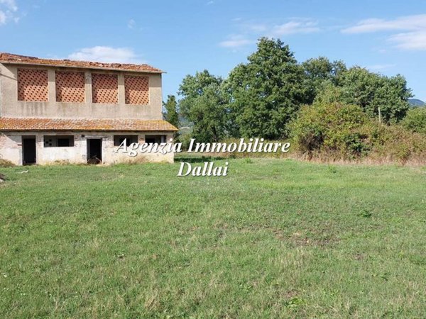 casa indipendente in vendita a Scarperia e San Piero in zona Scarperia