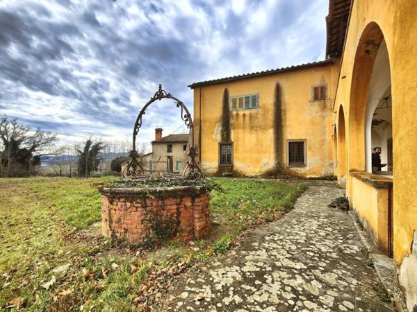 casa indipendente in vendita a Scarperia e San Piero