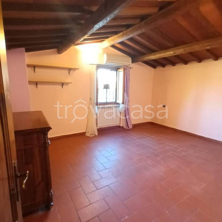 casa indipendente in vendita a Scarperia e San Piero in zona San Piero a Sieve