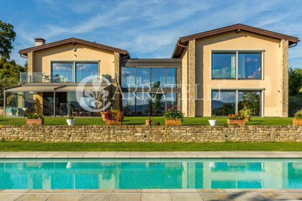 villa in vendita a Scarperia e San Piero