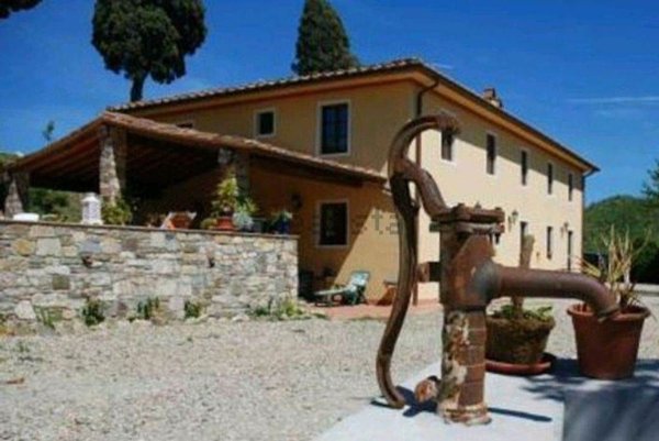casa indipendente in vendita a Scarperia e San Piero