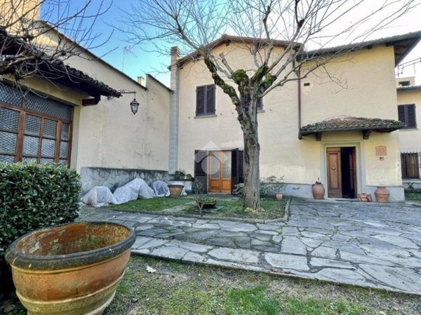 casa indipendente in vendita a Scarperia e San Piero in zona San Piero a Sieve