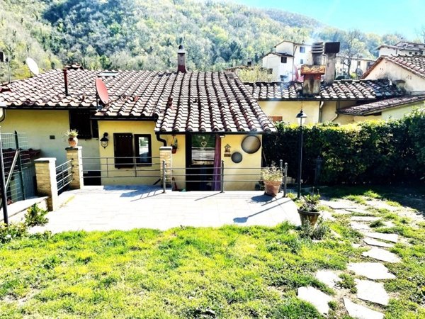 appartamento in vendita a Scarperia e San Piero