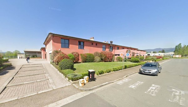 ufficio in vendita a Scarperia e San Piero in zona San Piero a Sieve