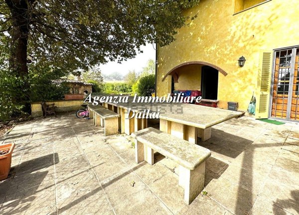 casa indipendente in vendita a Scarperia e San Piero in zona San Piero a Sieve