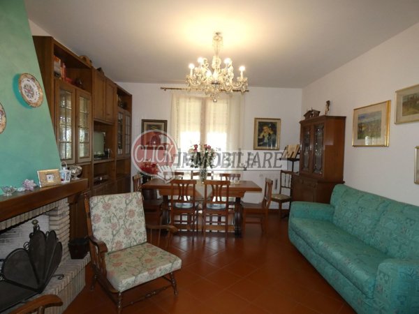 casa indipendente in vendita a Scarperia e San Piero in zona Scarperia