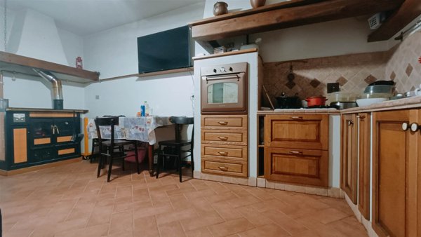 casa indipendente in vendita a Scarperia e San Piero in zona Scarperia