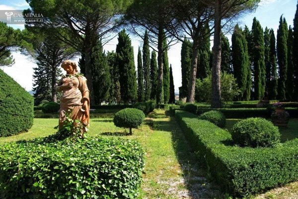 casa indipendente in vendita a Scarperia e San Piero