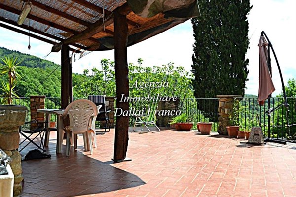 casale in vendita a Scarperia e San Piero in zona Scarperia