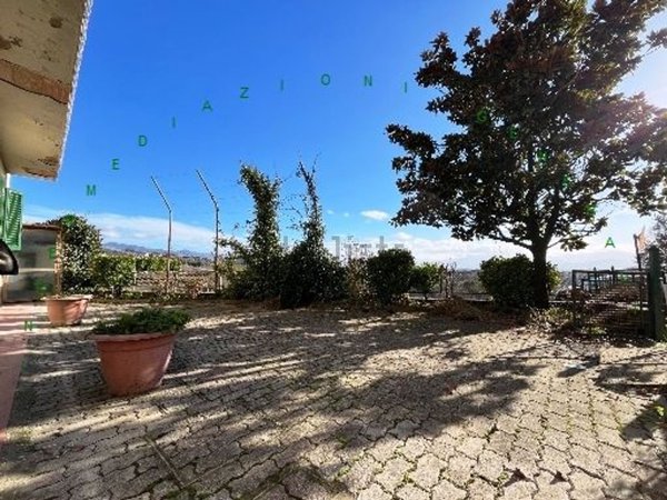 appartamento in vendita a Scarperia e San Piero in zona Scarperia