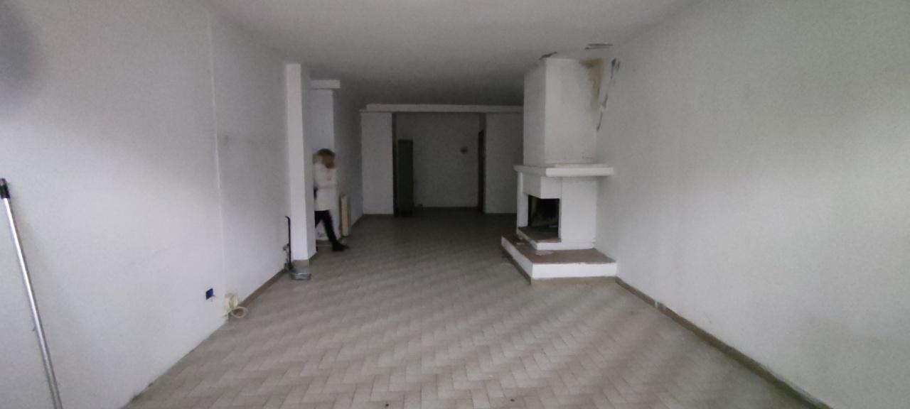 appartamento in vendita a Scarperia e San Piero in zona Scarperia