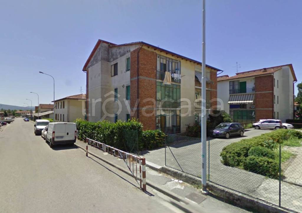 appartamento in vendita a Scarperia e San Piero in zona Scarperia