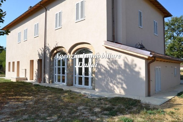 appartamento in vendita a Scarperia e San Piero in zona Scarperia
