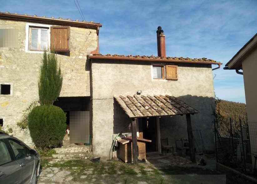 appartamento in vendita a Scarperia e San Piero in zona Scarperia