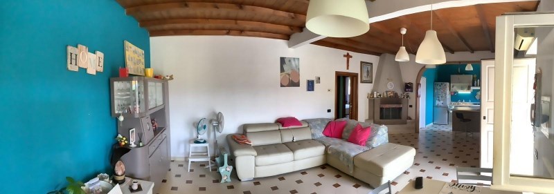 appartamento in vendita a Scarperia e San Piero in zona San Piero a Sieve