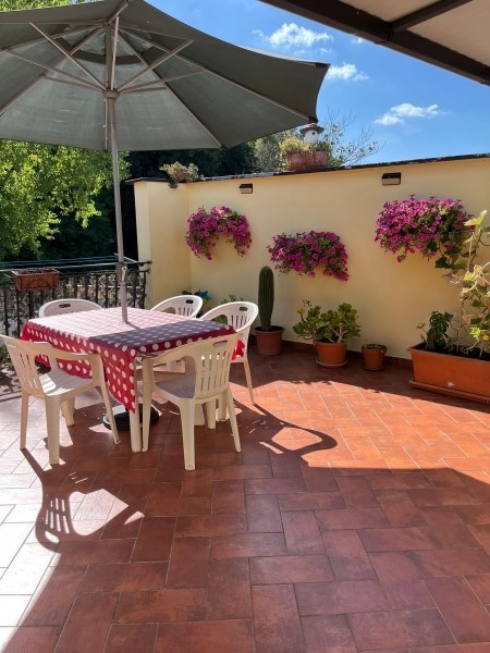 appartamento in vendita a Scarperia e San Piero in zona San Piero a Sieve