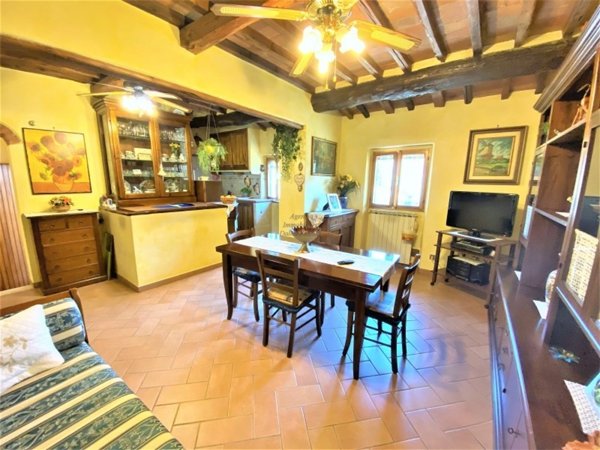 appartamento in vendita a Scarperia e San Piero in zona Scarperia