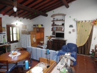 casa semindipendente a Scarperia e San Piero in zona San Piero a Sieve