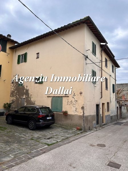 casa indipendente in vendita a Scarperia e San Piero in zona Scarperia