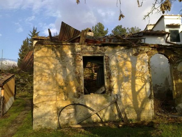 casa indipendente in vendita a Scarperia e San Piero