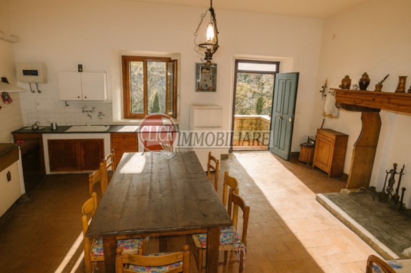 casa indipendente in vendita a Scarperia e San Piero in zona Scarperia