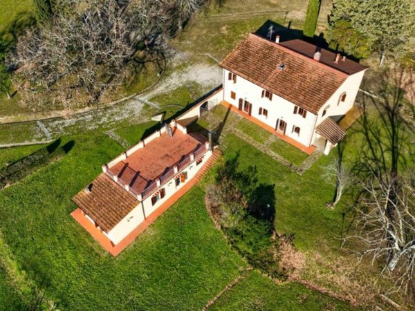 casa indipendente in vendita a Scarperia e San Piero