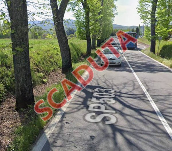 negozio in vendita a Scarperia e San Piero in zona San Piero a Sieve