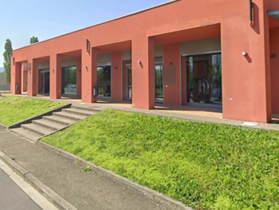 negozio in vendita a Scarperia e San Piero in zona Scarperia