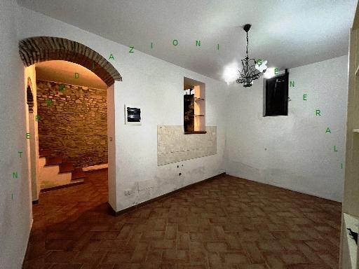 appartamento in vendita a Scarperia e San Piero in zona Scarperia