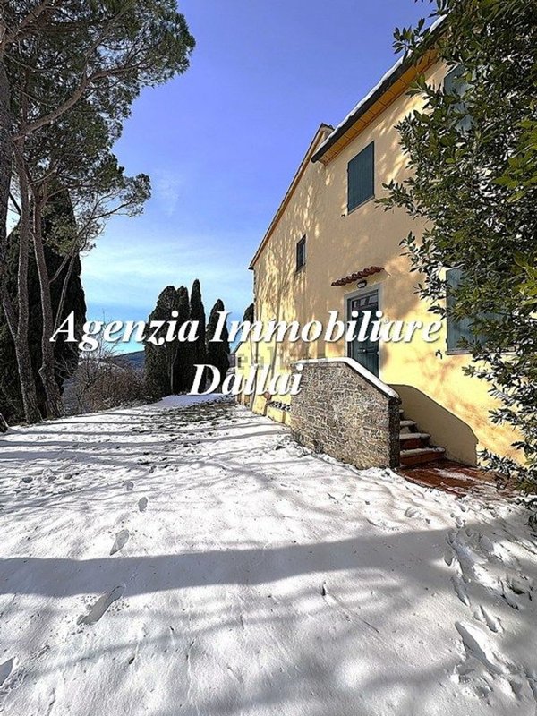 casale in vendita a Scarperia e San Piero in zona Scarperia