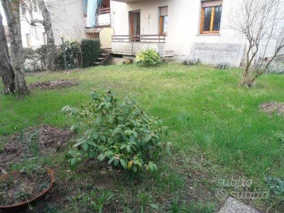 appartamento in vendita a Scarperia e San Piero in zona San Piero a Sieve