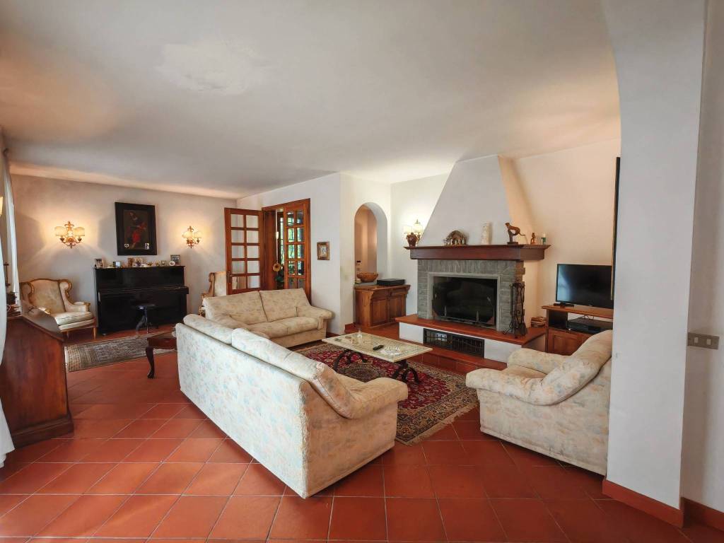 casa indipendente in vendita a Scarperia e San Piero in zona San Piero a Sieve