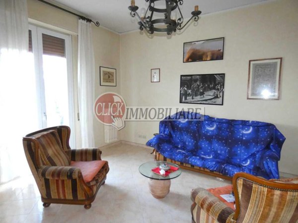 appartamento in vendita a Scarperia e San Piero in zona San Piero a Sieve