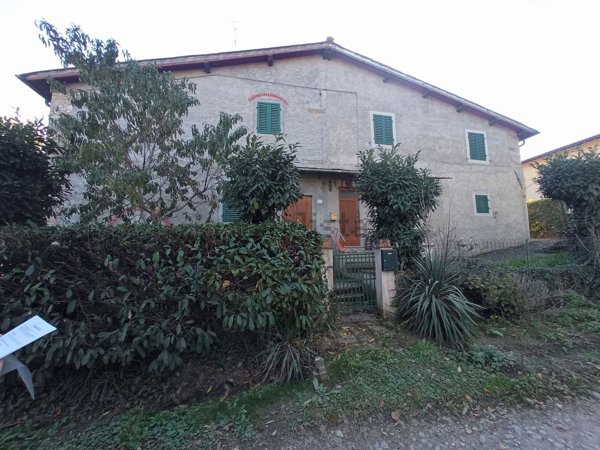 casa indipendente in vendita a Scarperia e San Piero
