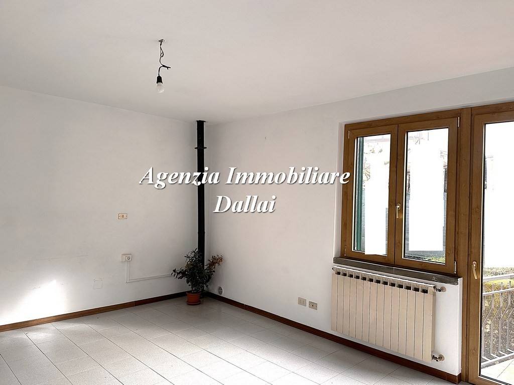 casa indipendente in vendita a Scarperia e San Piero in zona Scarperia