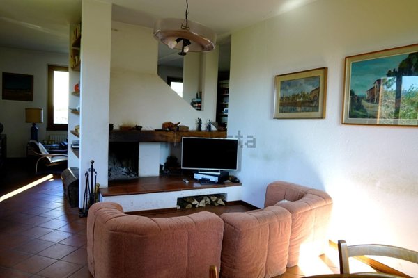 casa indipendente in vendita a Scarperia e San Piero