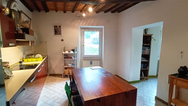 appartamento in vendita a Scarperia e San Piero in zona San Piero a Sieve