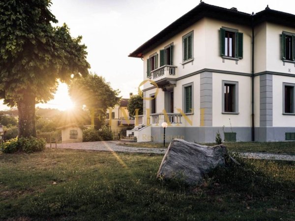 casa indipendente in vendita a Scarperia e San Piero