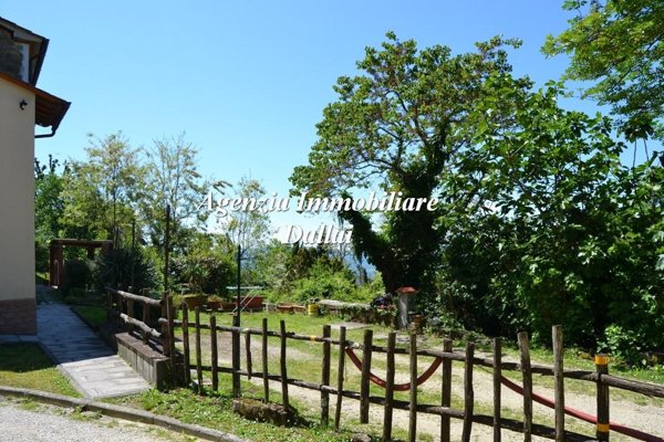 casa indipendente in vendita a Scarperia e San Piero in zona Ponzalla