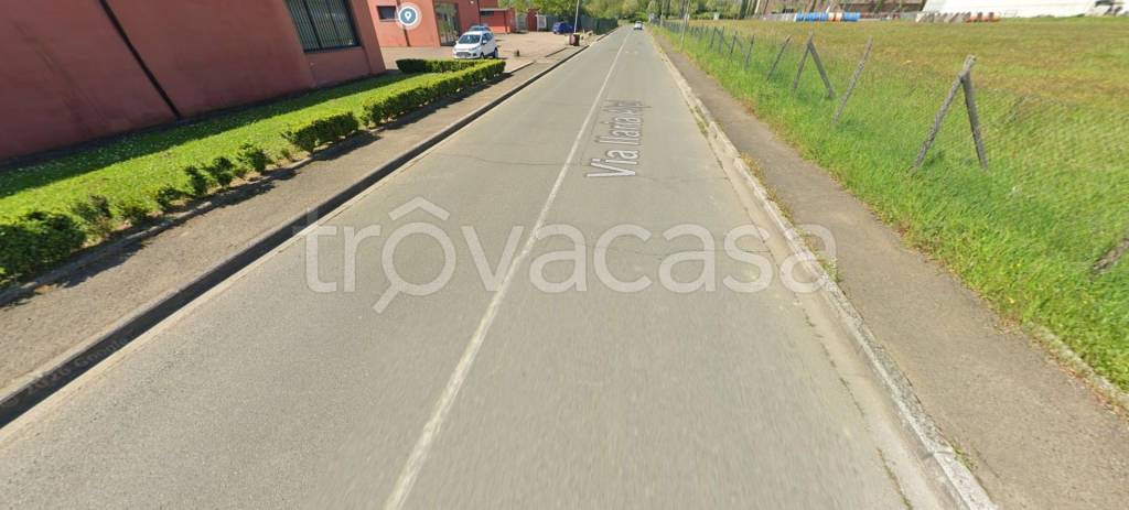 negozio in vendita a Scarperia e San Piero in zona San Piero a Sieve